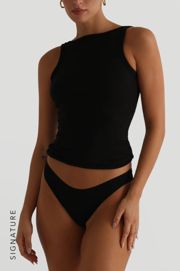 Boat Neck Sleeveless Tank Top - Black - Image 3